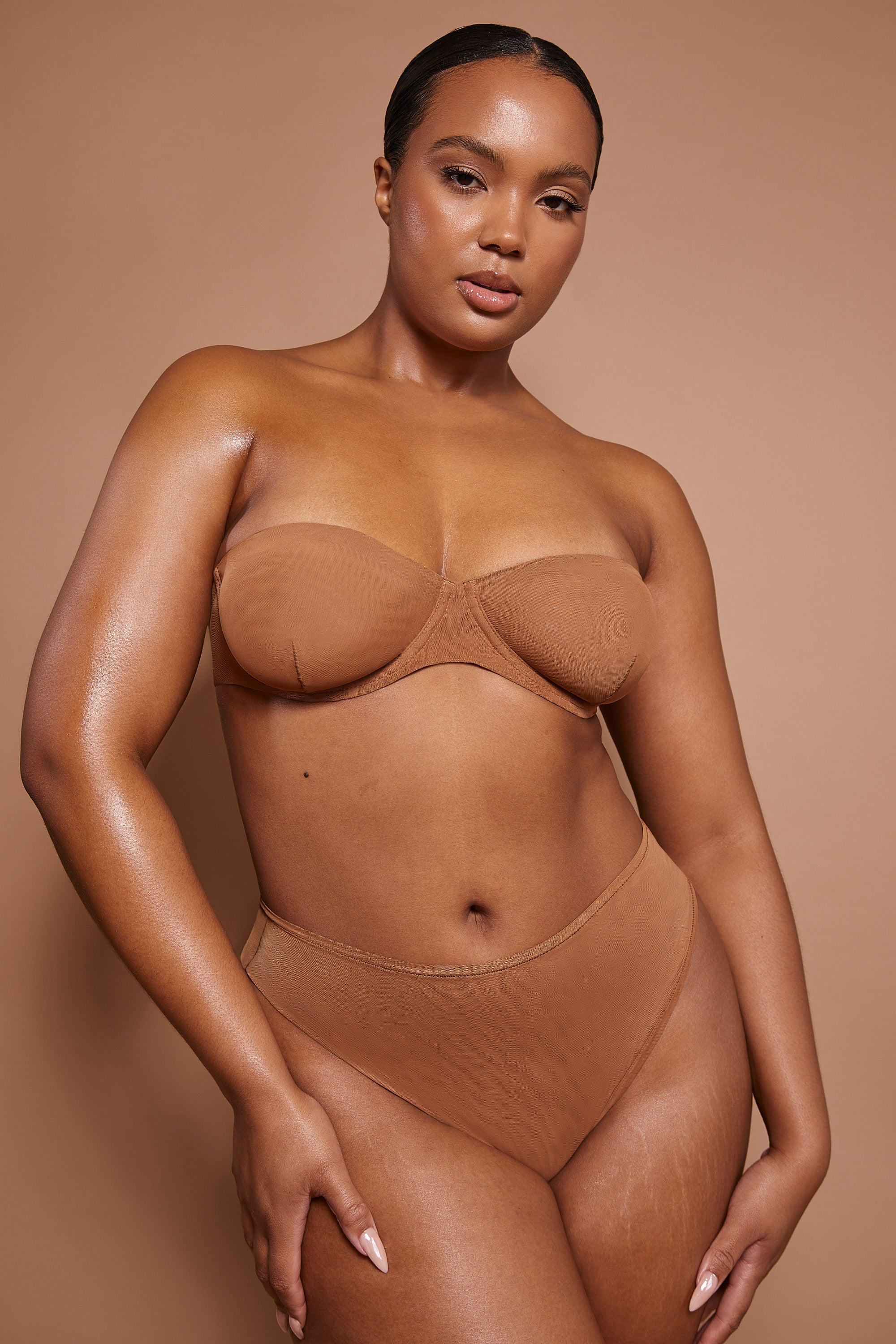 Intimates Soft Mesh Strapless Bra in Almond